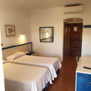 Double Room with Sea View room in La Torre