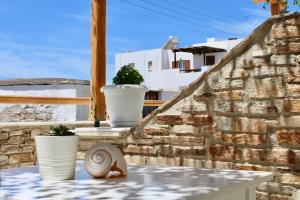 Aegeo Inn Antiparos Greece