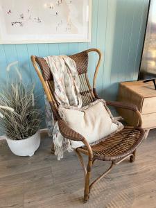 Seabreeze at Semaphore #8 - On the Esplanade