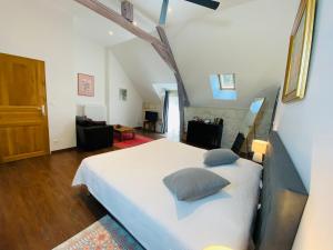 B&B / Chambres d'hotes La Pillebourdiere : photos des chambres