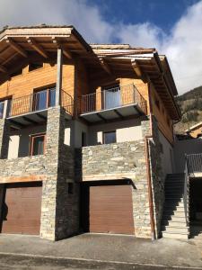 Chalets NOUVEAU ! Chalet Grand Croix - Haut Standing - 8, 10 pers : Chalet