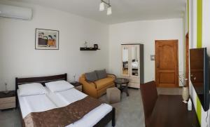 Aquarius Vendégház - 3 tähden hotellit kaupungissa Szeged