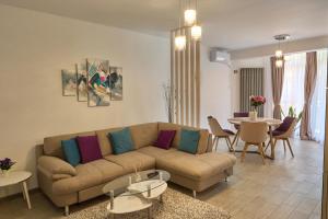 Vegas sea view Apartment - Spa Pools resort