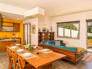 Wohnung mit 2 Schlafzimmer in der Villa Miravala