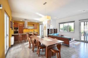 Wohnung mit 2 Schlafzimmer in der Villa Miravala