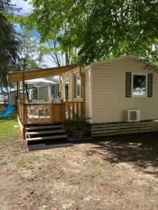 Campings Mobil home climatise 6 personnes dans camping 3* Tohapi a BOOFZHEIM : photos des chambres