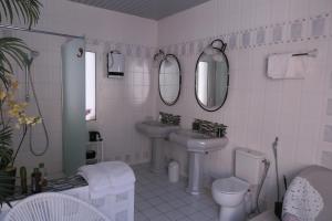 B&B / Chambres d'hotes B&B Le Patio En Ville - Chambres d'hotes : photos des chambres