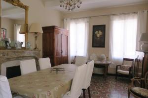 B&B / Chambres d'hotes B&B Le Patio En Ville - Chambres d'hotes : photos des chambres