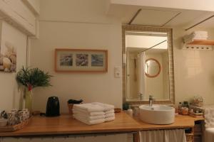 B&B / Chambres d'hotes B&B Le Patio En Ville - Chambres d'hotes : photos des chambres