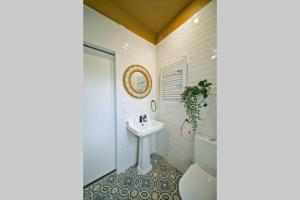 Appartements Arty room JACCUZI & SPA CENTRE VILLE HAUT DE GAMME : photos des chambres