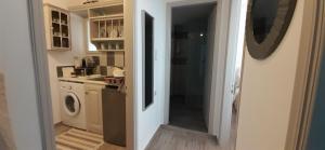Hydra Apartment