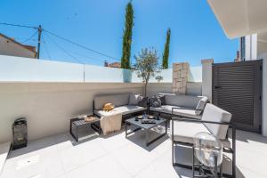 Luxury apartment Luna with private, heated pool