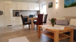 Apartment - Ground Floor room in Ferienwohnung Rositta