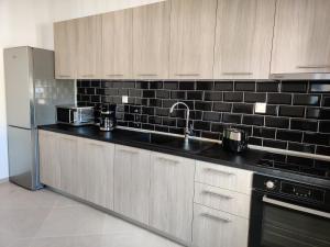 Mare Monte Luxury Apartments 3