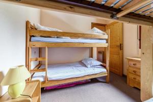 Appartement montagnard à Bolquère, 57m², vue montagne, balcon