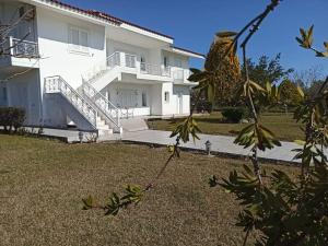 Silver villa Raches maisonette & Green