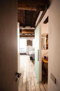 Camera Rio in the center city in Riomaggiore