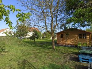 Maisons de vacances Gites entre mer et campagne, 3km de Berck les chalets du Fliers : photos des chambres