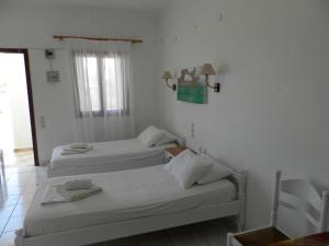 Aeolos Hotel Apartments Lakonia Greece