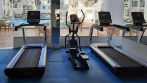 Aqua Palms Studio A210