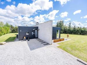 6 person holiday home in Hemmet