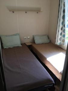 Mobil Home pour 6 personnes climatisé à quelques minutes des plages