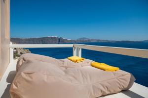 Armeni Luxury Villas Santorini Greece