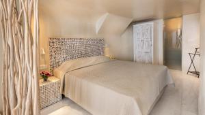 Armeni Luxury Villas Santorini Greece