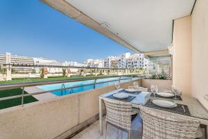 New and Modern Apartment in the heart of Puerto Banús
