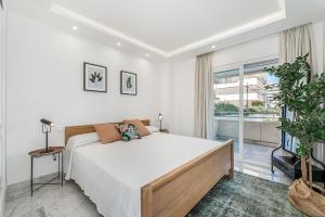 New and Modern Apartment in the heart of Puerto Banús