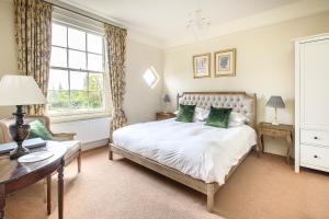 Deluxe Double Room room in Sissinghurst Castle Farmhouse