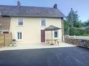 petite maison proche centre ville - 卡德维勒