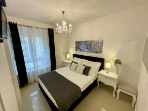 Central Square Guest House