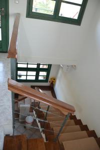 Renas House