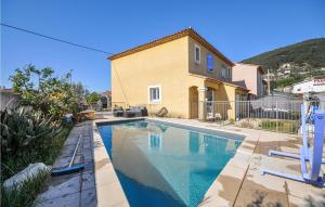 Maisons de vacances 2 Bedroom Stunning Home In La Farlede : photos des chambres