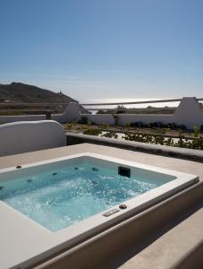 La Ponta Villas & Suites Santorini Greece