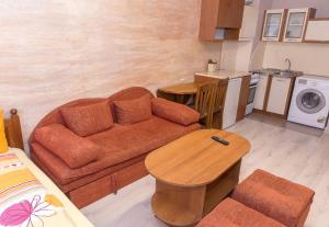 Къща за гости Мони