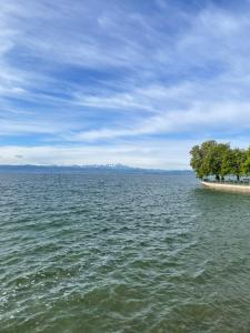 " Sunshine am See "