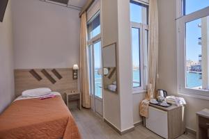 Amalia City Rooms Chios-Island Greece