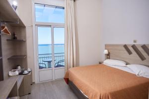 Amalia City Rooms Chios-Island Greece