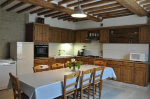 Maisons de vacances Le petit clos du Bessin : Maison 2 Chambres