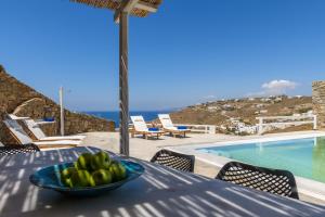 Luxury Seaview Villa with private pool - EUTERPE Myconos Greece