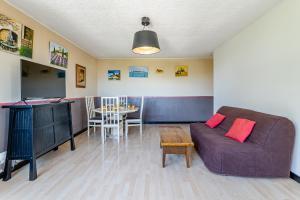 Appartements Appart N Suites: 1 chambre et sejour au CALME+ PARKING+ NETFLIX : photos des chambres