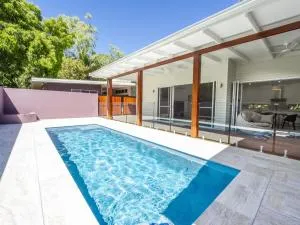 Papillon Bleu - Horseshoe Bay