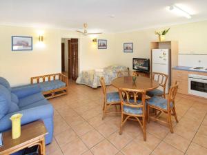 Alma Bay Holiday Unit 1