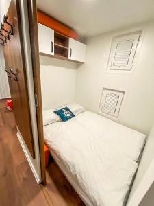 SH Porto 1 Floating House, Marina Portorož