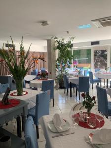 Hotels Hotel Restaurant de la Mer : photos des chambres
