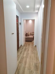 Vacation Apartment near the lake Apartament afer liqenit