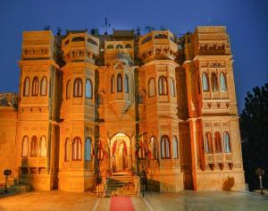 Hotel Lal Garh Fort And Palace