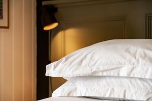 Deluxe Double or Twin Room with Sea View room in The Old Vicarage B&B